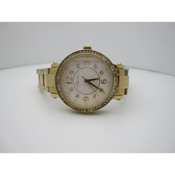 Women's Relic 3 Jewels 30 Water Resistant Analog Dial Casual Watch (A890) 2W1L - Picture 8 of 11